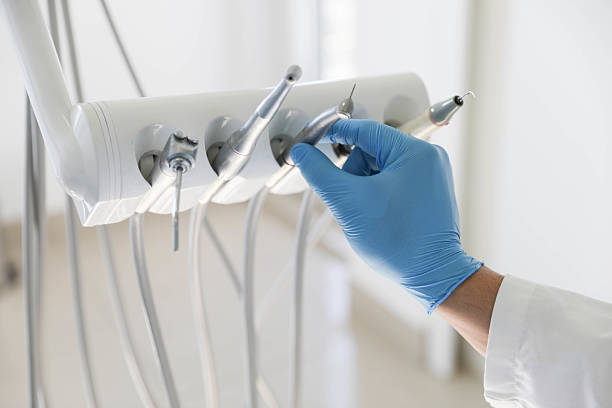 Professional Teeth Whitening technician working in Frontenac, MO